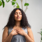 Cinq exercices de respiration à connaître absolument pour relâcher les tensions en 10 minutes