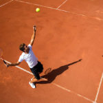 Les Avantages Exceptionnels de Jouer sur un Court de Tennis en Terre Battue à Colombes Après sa Rénovation