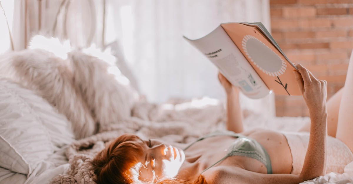 découvrez notre sélection de lingerie élégante et confortable, parfaite pour toutes les occasions. que vous cherchiez des ensembles en dentelle, des nuisettes sensuelles ou des dessous invisibles, trouvez la pièce qui sublimera votre silhouette et renforcera votre confiance en vous.