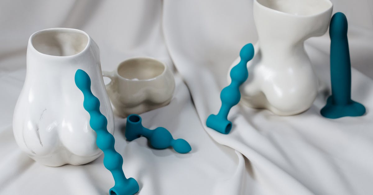 découvrez notre sélection variée de sextoys pour pimenter votre vie intime. que vous soyez débutant ou expert, trouvez l'accessoire parfait pour explorer vos désirs en toute intimité. livraison discrète et qualité assurée.