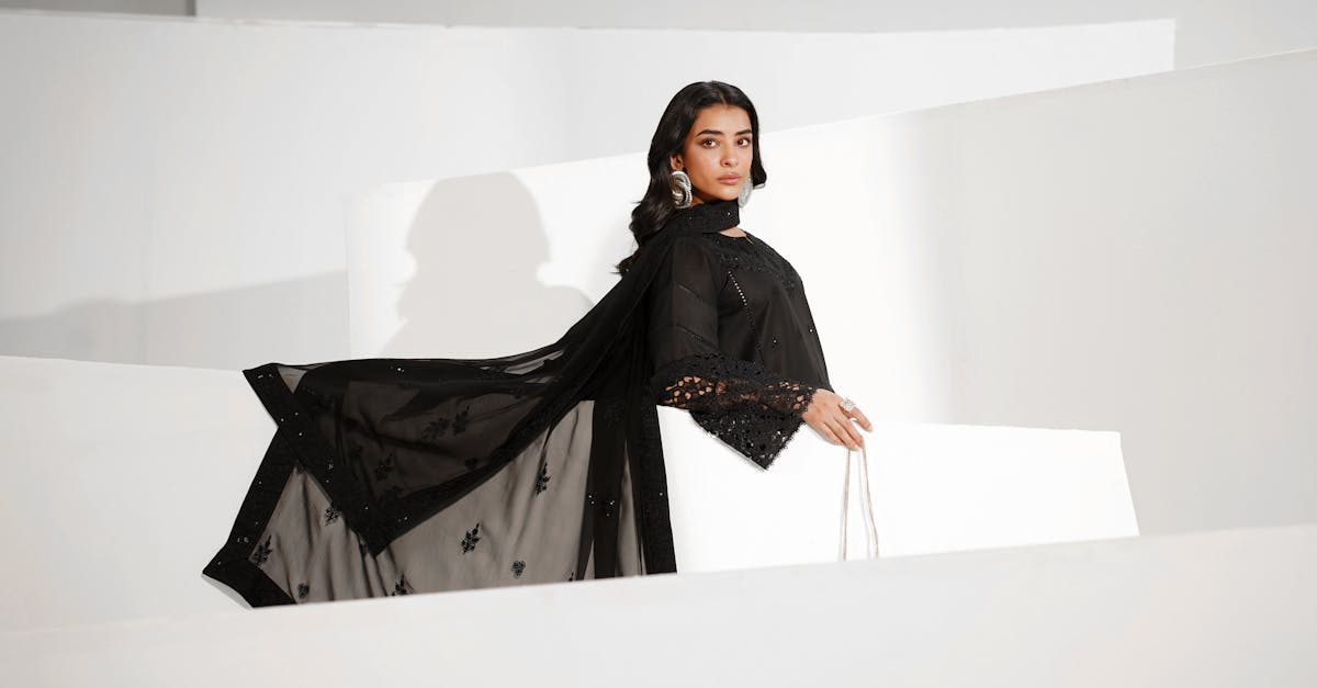 découvrez les tendances des robes aqua pour 2023 ! plongez dans l'univers coloré de ces pièces élégantes et rafraîchissantes, parfaites pour toutes les occasions. inspirez-vous des styles incontournables et apprenez à les porter avec aisance.