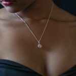 Découvrez les dernières tendances autour de la robe vert d’eau