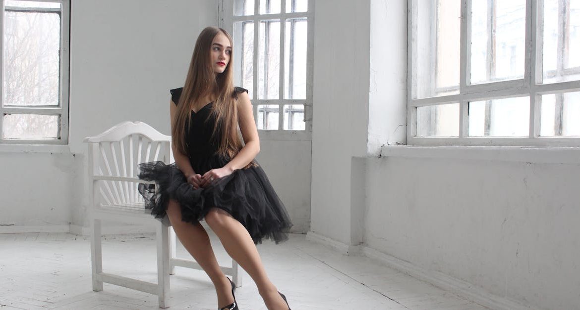 découvrez l'art de l'élégance avec notre collection soigneusement sélectionnée. des pièces intemporelles qui allient raffinement et style, idéales pour sublimer chaque moment de votre vie.