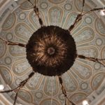 Sublimez votre intérieur : accrochez vos vêtements avec élégance