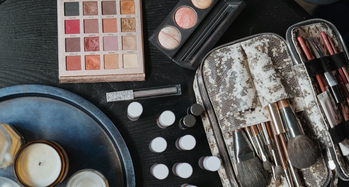 découvrez des astuces innovantes pour organiser votre maquillage facilement. transformez votre routine beauté avec des solutions pratiques et esthétiques pour un espace de travail optimal.