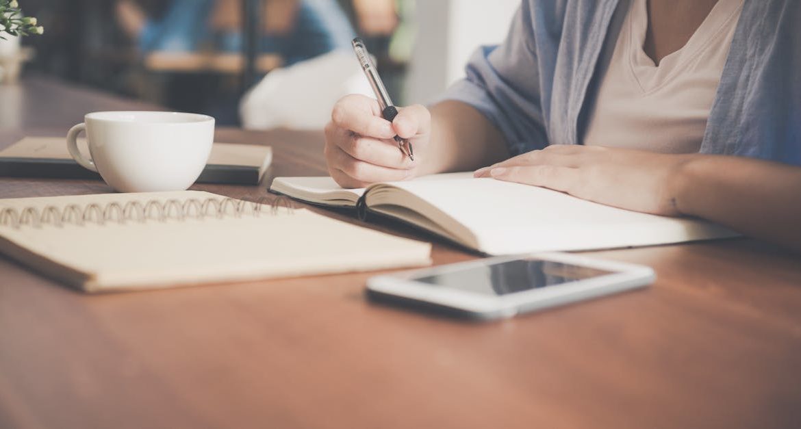 découvrez notre para-pharmacie en ligne, votre destination privilégiée pour des produits de santé et de bien-être. profitez d'une large gamme de soins, cosmétiques et suppléments naturels, livrés directement chez vous. faites confiance à notre expertise pour prendre soin de votre santé au quotidien.