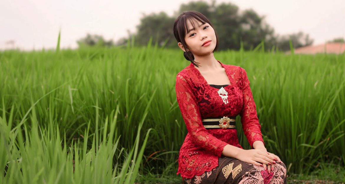 découvrez l'élégance unique des accessoires de mode russes, alliant traditions artisanales et design contemporain. explorez notre collection d'articles raffinés qui subliment votre style avec une touche d'authenticité et de sophistication.